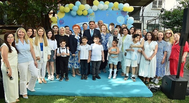 Tohum Otizm Vakfı Eğitim Kurumlarından Duygu Dolu Yıl Sonu Gösterisi