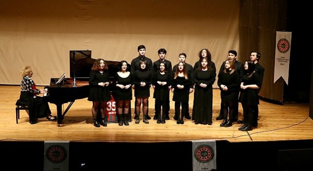 Ünlü piyanist Gülsin Onay, 20 Haziranda Karşıyakada!