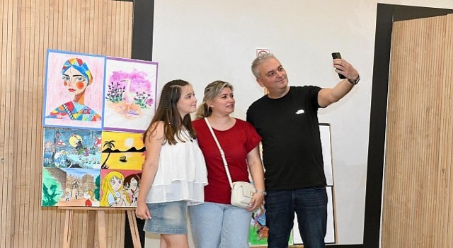 Yetenek Evi öğrencilerinden yılsonu şöleni