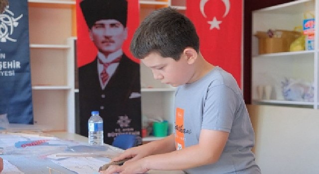 Başkan Çerçioğlundan Geleceğin Mühendislerine İlk Adım: Model Uçak Kursları Başladı