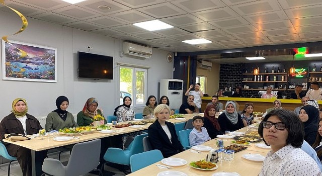 Beyaz Kalplerde mezuniyet sevinci