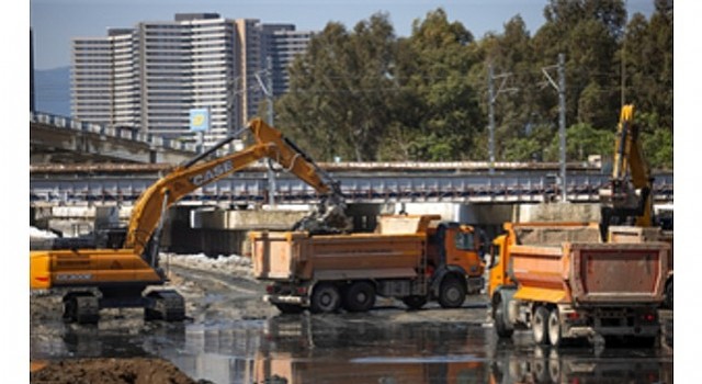 İZSUdan Meles ve Manda derelerinde temizlik seferberliği