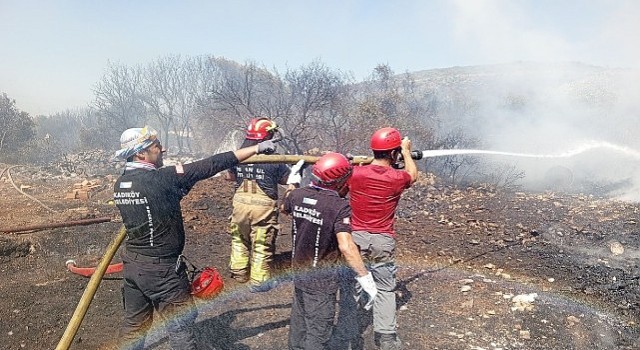 Kadıköyden Yola Çıkan İkinci Ekipler Yangın Bölgesine Ulaştı