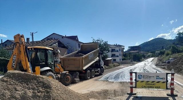 Karamürsel Ereğli Mahallesinde yeni yol konforu