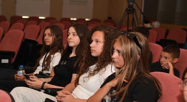 Kardeş iki şehir arasında öğrenci değişim programı