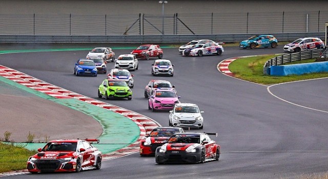 Pist Heyecanı İstanbul Parkta Başlıyor