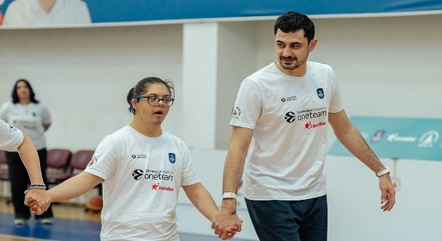 Anadolu Efes Spor Kulübünün 2024-2025 Sezonu