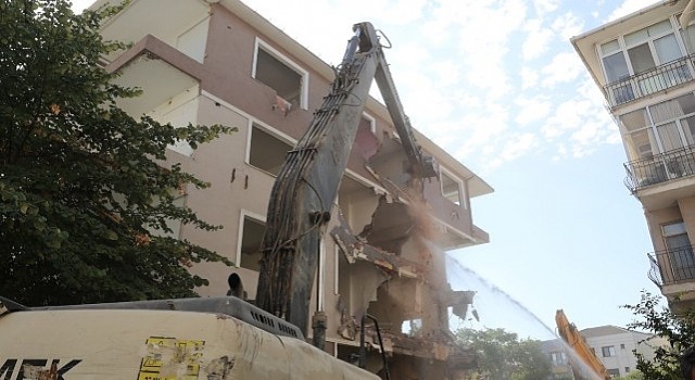 Bakırköyde Yüksek Riskli Yapılar İçin Dönüşüm Başladı