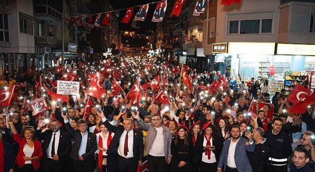 Balçovada festival ve konserli Zafer Bayramı coşkusu