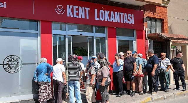 Bir ekmek 15 lira, Bucada 4 çeşit yemek 50 lira