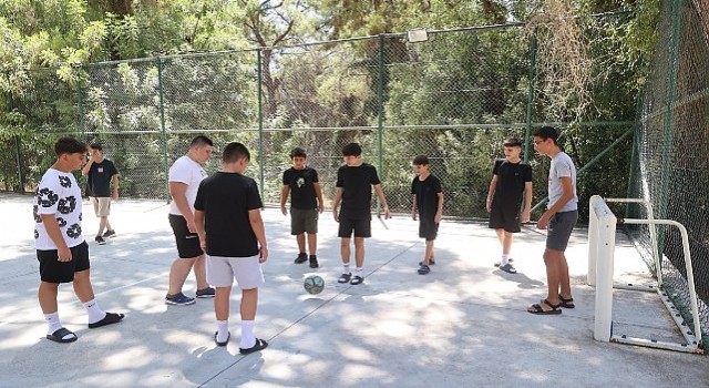 Büyükşehir Yaz Dönemi Gençlik Kampları Başladı