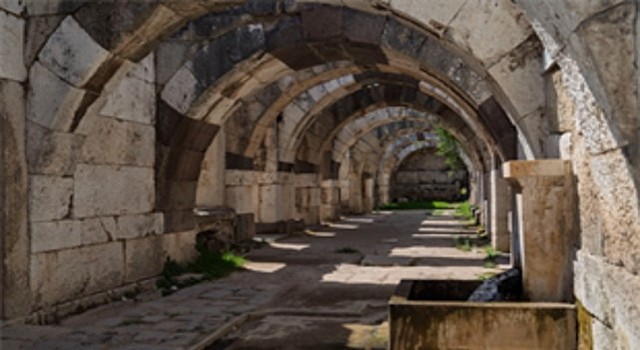 Büyükşehirden Smyrna Antik Kentine “tarihi destek”