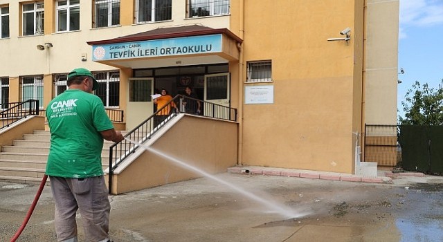 Canik Belediyesi Okulları Yeni Eğitim Yılına Hazırlıyor