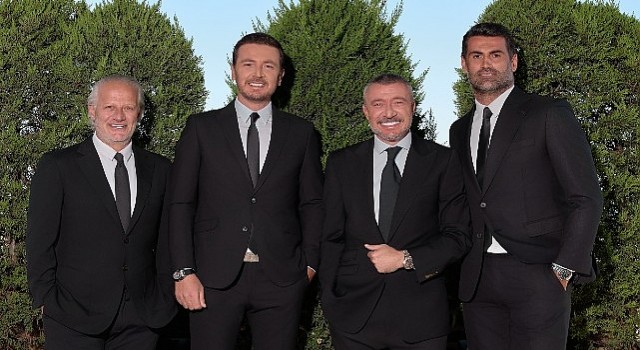 Efsaneler Yorumluyor, “Efsane Futbol” Başlıyor