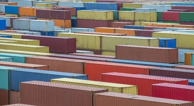 Ege İhracatçı Birlikleri 1 milyar 60 milyon TL'lik devlet yardımını ihracatçılara ulaştırdı