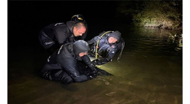 İzmir İtfaiyesi dalgıçları Bayındırda boğulma vakasına müdahale etti