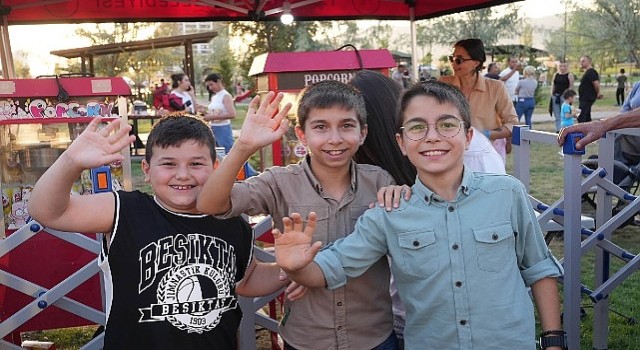 Neşeli Günler, Keçiörende Neşeli Bir Akşam Yaşattı