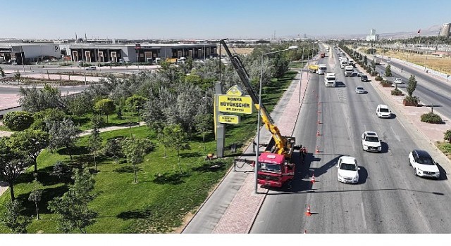 Şehir Estetiği ve Trafik Güvenliği İçin Totem ve Tabelalar Kaldırılıyor