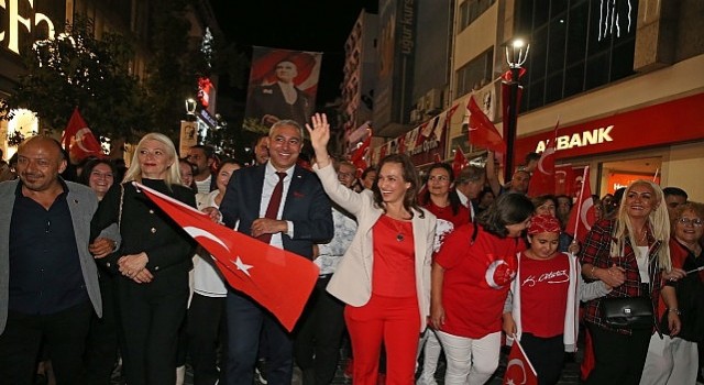 “Zafer” coşkusu Karşıyakayı saracak!