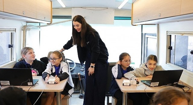 Deniztemizturmepa Mavi Nefes Eğitim Otobüsü Ayvalıkta