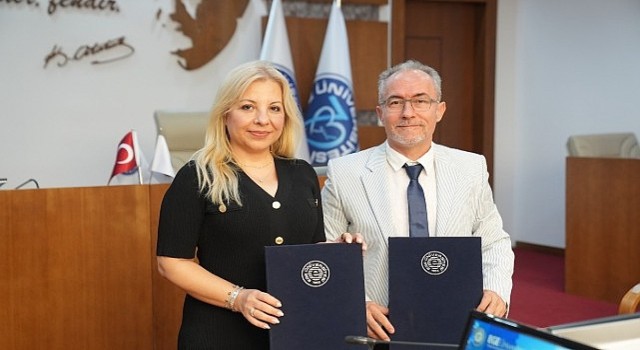 Ege Üniversitesi ile International Business School arasında “Eğitim Dışı İş Birliği Anlaşması” imzalandı