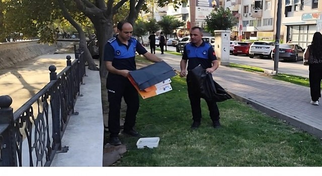 Gemlikte İzinsiz Afişlere Zabıta Müdahalesi