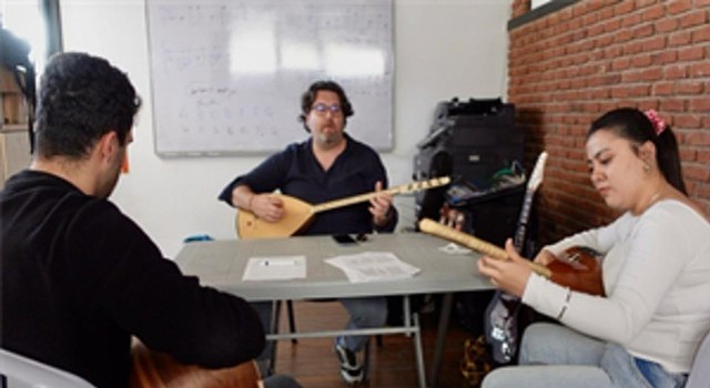 Genç İzmirin ücretsiz müzik kursları için başvurular sürüyor