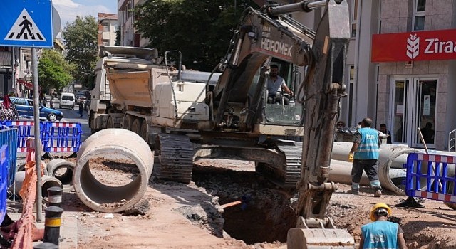 İSU, Darıcanın 5 Mahallesinde Altyapı Çalışmaları Gerçekleştiriyor