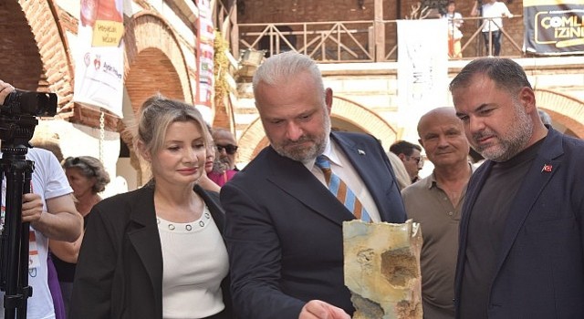 Menemende festival coşkusu “Hemhal” ile başladı