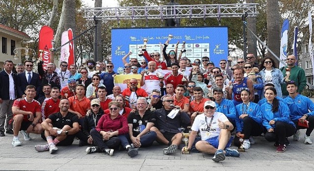 Mudanya, Avrupa Triatlon Balkan Şampiyonasına ev sahipliği yaptı