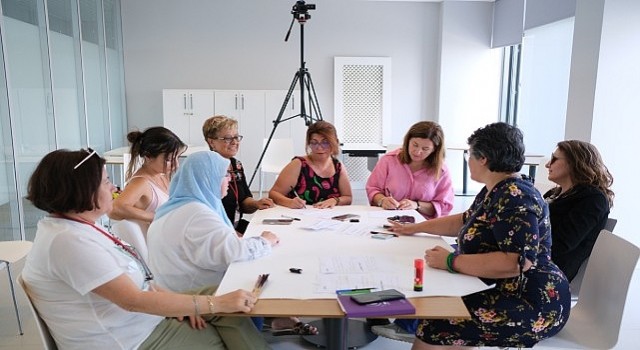 Üreten Kadın Meydanında toplumsal cinsiyet eşitliği atölyeleri sürüyor