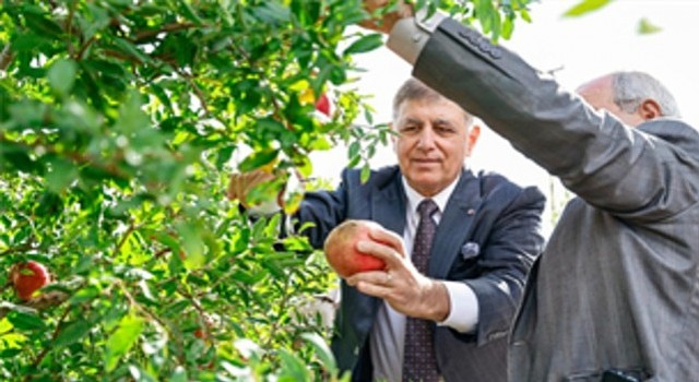 Başkan Tugay: Gelecek çalışarak güzel olacak