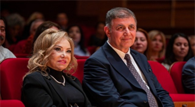 Başkan Tugay: Kültürün, sanatın, bilimin ve emeğin yanında olmayı sürdüreceğiz