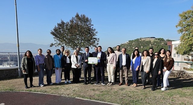 Bayraklı Belediyesinden Çevreci Başarı - İlçe Geneli “Sıfır Atık Belgesi” Alındı