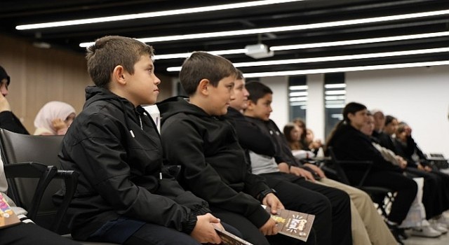 Çocuk kitap yazarları, “Teknoloji değil, hayal büyütür”