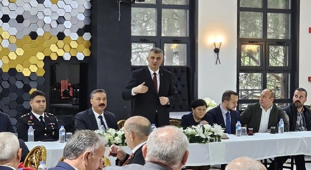 Gölcükte Muhtarlar Günü Törenle Kutlandı