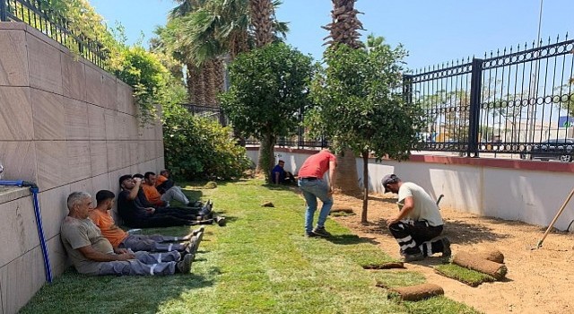 İzmir Adliyesinin peyzaj düzenlemesine EÜ Bayındır MYO dan destek