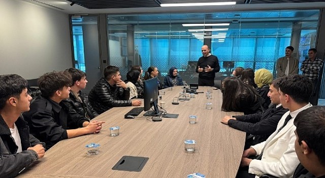 Kartepe Belediyesinden Gençlere Meslek Gezisi