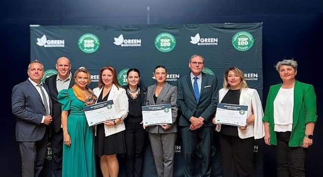 Menderese Fransada Büyük Onur