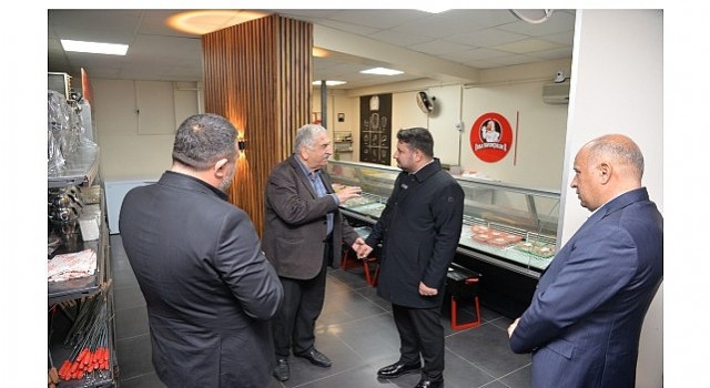 Başkan Çırpanoğlundan Esnaf Ziyareti: “Esnafımız İlçemizin Dinamik Gücüdür”