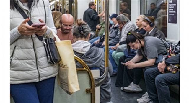 İzmir Metrosunda kesintisiz iletişim dönemi başladı