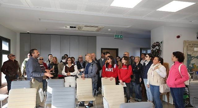 İzmirli Turist Rehberlerinden Efes Tarlası Yaşam Köyüne Eğitim Ziyareti