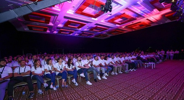 Pusula Holding Antalyada Gerçekleştirilen Lansman Toplantısıyla Tanıtıldı