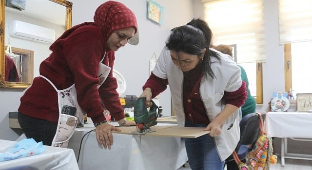 Atatürk Gençlik Merkezinde dolu dolu kurs sezonu