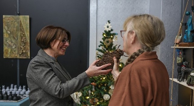 Başkan Köymen Atıklardan Harikalara sergisini ziyaret etti