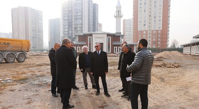Başkan Pekyatırmacı Yapımı Devam Eden Yazır Mahalle Külliyesinde İncelemelerde Bulundu