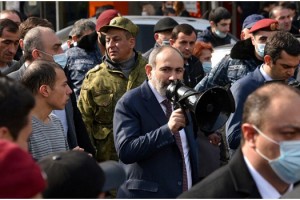 Azerbaycan yenilgisinin yol açtığı gerilimin boyutunu gösteriyor