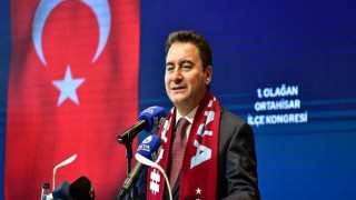 Ali Babacan Trabzon’da: ‘Kopya verdik, sıfır aldılar; zararın sorumlusu Sayın Erdoğan’dır’