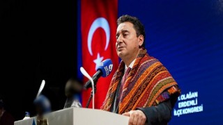 Ali Babacan’dan Merkez Bankasındaki net rezerv iddiasına yanıt: “25 yaşındaki bir uzman yardımcısını çağırın, anlatsın”
