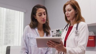 Amgen’in ”Birlikte Güçlüyüz” kampanyası, Türkiye’deki kadınları sağlıklarını korumak için ortak harekete geçmeye teşvik ediyor